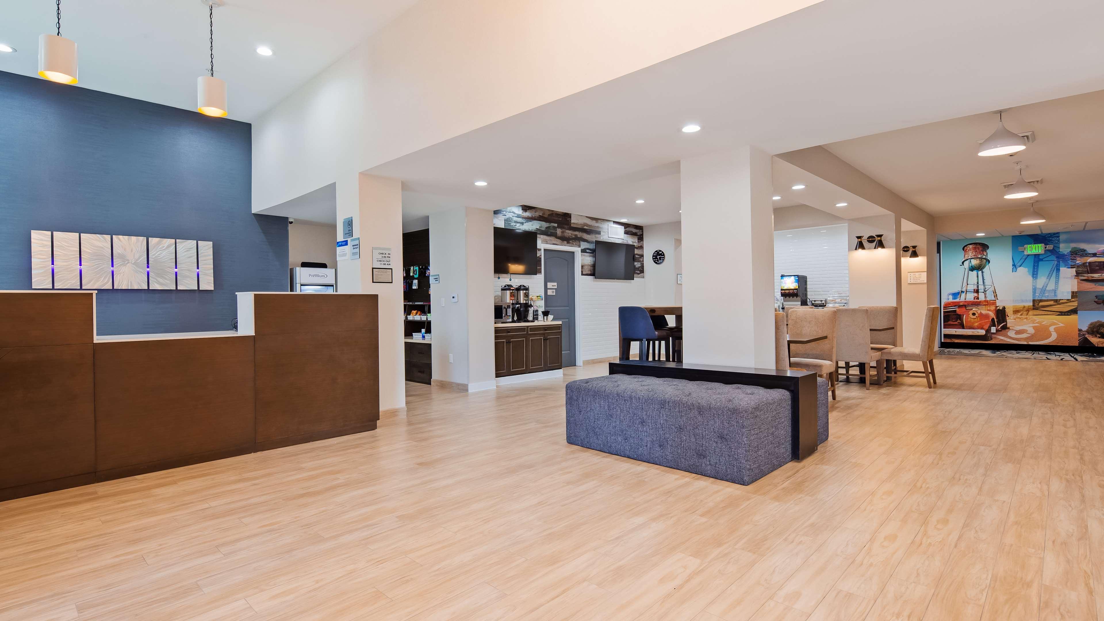 Best Western Plus New Barstow Inn & Suites المظهر الخارجي الصورة
