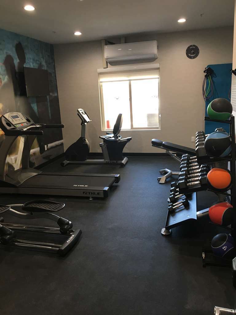 Best Western Plus New Barstow Inn & Suites المرافق الصورة